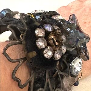 Elegant Black and Silver Women's Resin Bracelet